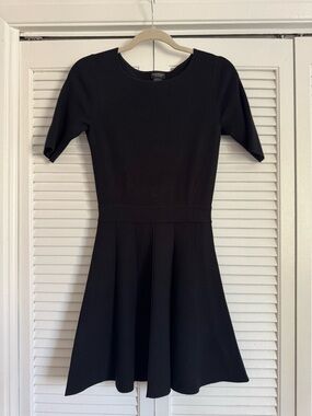Club Monaco Black Short-Sleeve Fit & Flare Mini Dress